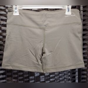 IAB I Am Becoming Olive Green 5 in No Ride Gym Workout Shorts Sz 8